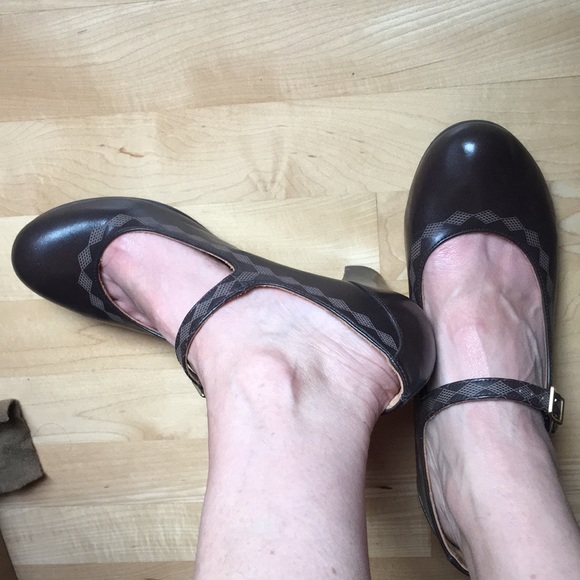 Chie Mihara Mary Jane heels , brown like new 38.5 - Picture 14 of 16
